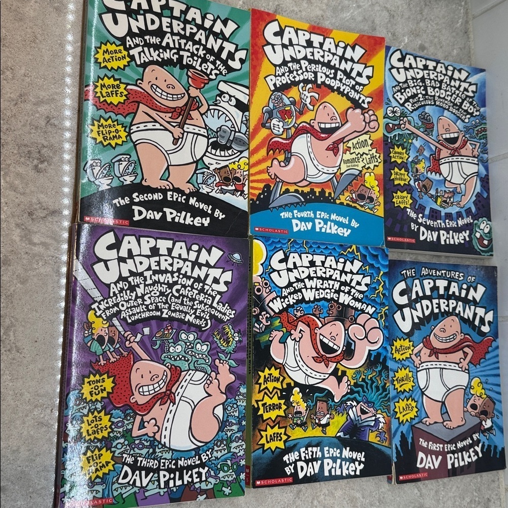 Captain Underpants Book Set of 6 books, paperback. Excellent condition